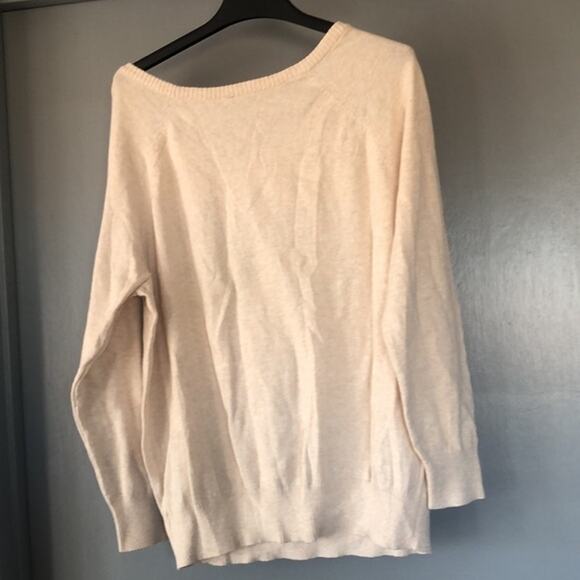 NWOT Cream Torrid LOVE Scoop Necked Long Sleeve Pullover Cotton Sweater Sz L - Picture 2 of 8